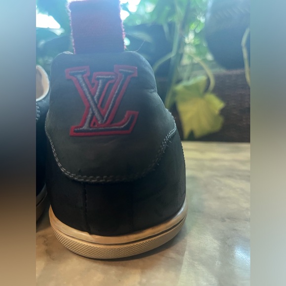 Louis Vuitton Mens Tennis Shoes size 10 1/2 - Picture 8 of 13